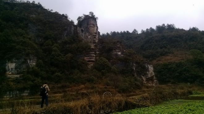貴陽(yáng)白云都拉營(yíng)下水大佛