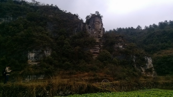 貴陽(yáng)白云都拉營(yíng)下水大佛
